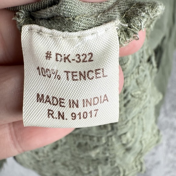 Solitaire Blouse Womens XL Button Front Top Embroidered Tencel Moss Green Boho - Picture 11 of 12